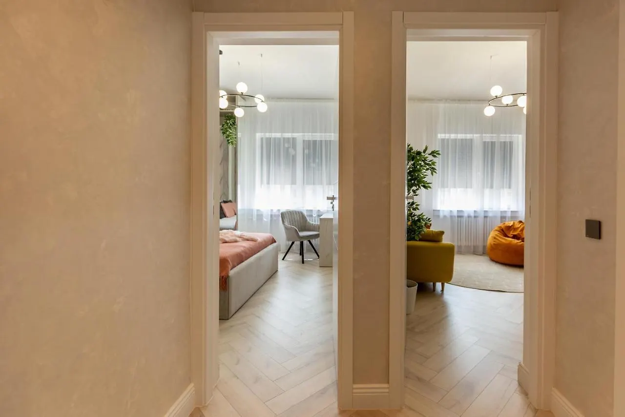 Wonderful 1Br By Dambovita River: Old Town Bliss Bukarest Rumänien